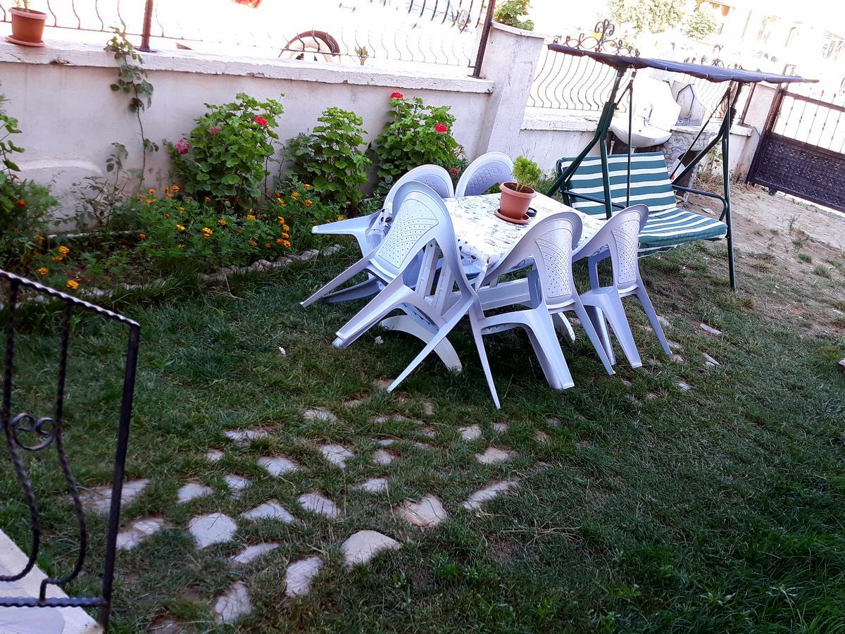 Cerit Pansiyon Gokceada Exterior photo